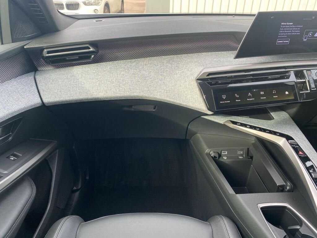 USED 2026 75 PEUGEOT 3008 1.2 HYBRID GT SUV 5dr Petrol Hybrid e-DSC6 Euro 6 (s/s) (145 ps) CARPLAY+NAV+F/R SENSORS+CRUISE