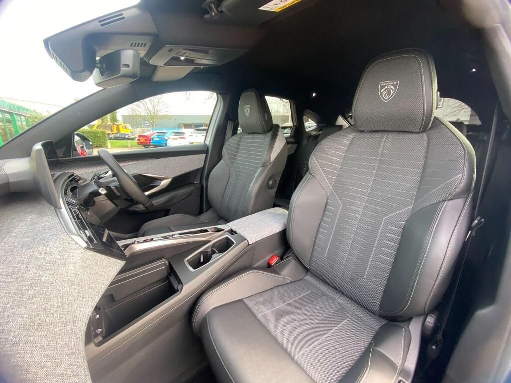 USED 2026 75 PEUGEOT 3008 1.2 HYBRID GT SUV 5dr Petrol Hybrid e-DSC6 Euro 6 (s/s) (145 ps) CARPLAY+NAV+F/R SENSORS+CRUISE
