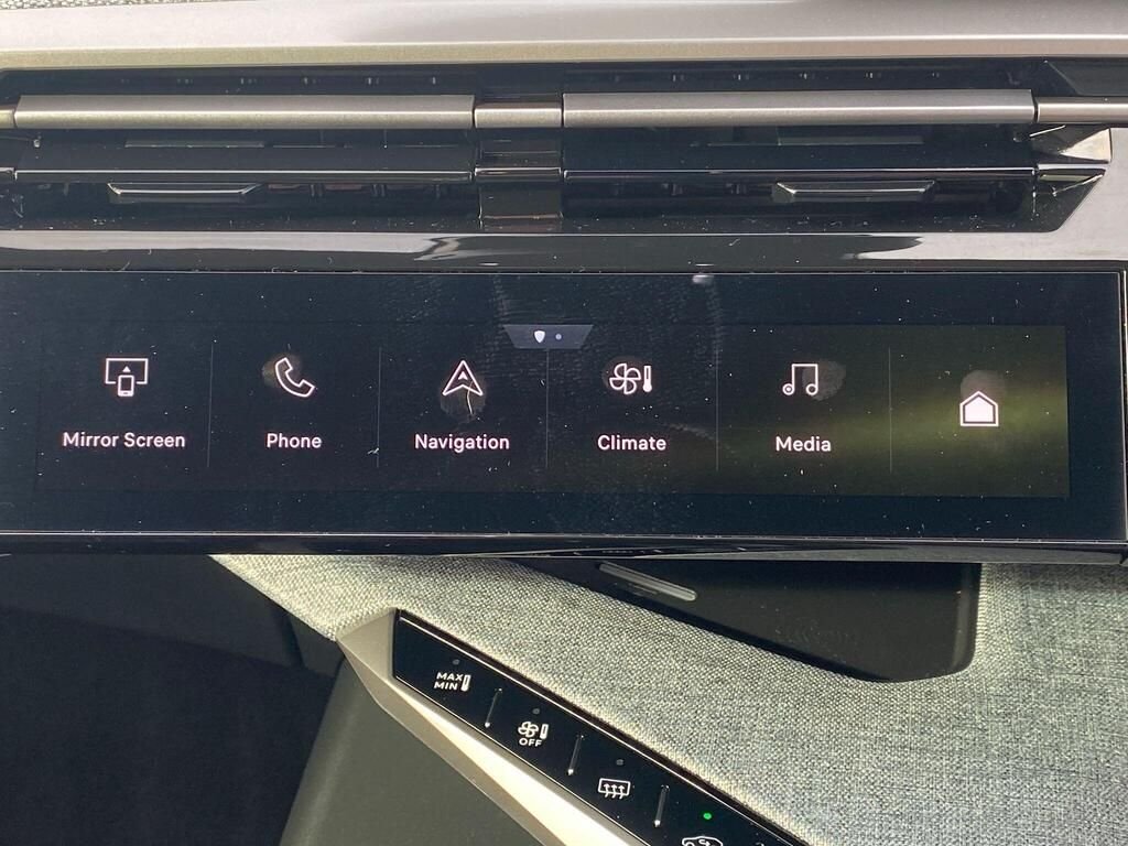 USED 2026 75 PEUGEOT 3008 1.2 HYBRID GT SUV 5dr Petrol Hybrid e-DSC6 Euro 6 (s/s) (145 ps) CARPLAY+NAV+F/R SENSORS+CRUISE