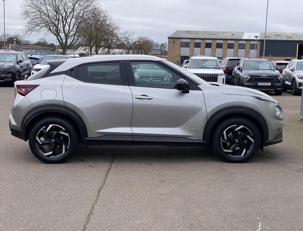 USED 2023 23 NISSAN JUKE 1.6 N-Connecta SUV 5dr Petrol Hybrid Auto Euro 6 (143 ps) CARPLAY+SATNAV+F/R/SENSORS+FSH