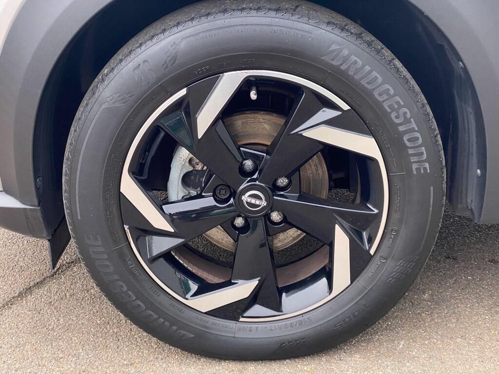 USED 2023 23 NISSAN JUKE 1.6 N-Connecta SUV 5dr Petrol Hybrid Auto Euro 6 (143 ps) CARPLAY+SATNAV+F/R/SENSORS+FSH