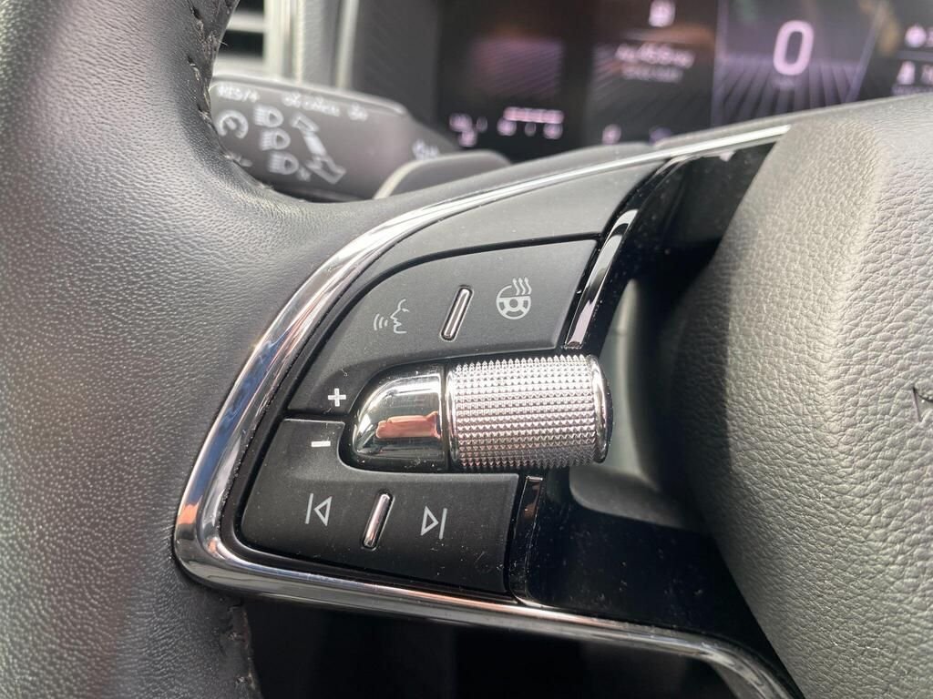 USED 2023 72 SKODA KAROQ 1.5 TSI ACT SE L SUV 5dr Petrol DSG Euro 6 (s/s) (150 ps) *CHROME&PARKING PACKS+CARPLAY*