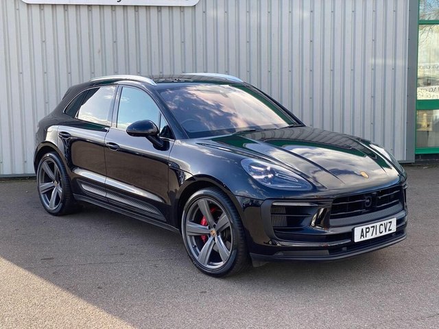 View our PORSCHE MACAN