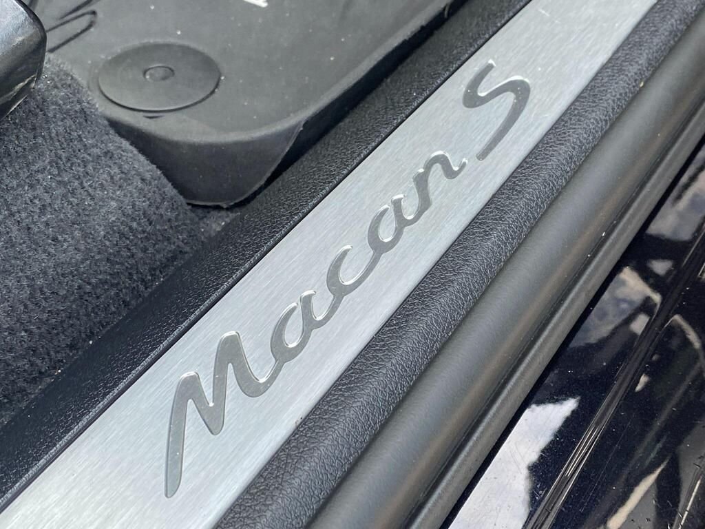 USED 2022 71 PORSCHE MACAN 2.9T V6 S SUV 5dr Petrol PDK 4WD Euro 6 (s/s) (380 ps) &pound;15k SPEC+PORSCHE FSH+PAN ROOF