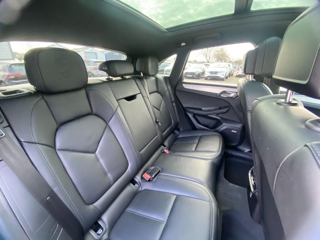USED 2022 71 PORSCHE MACAN 2.9T V6 S SUV 5dr Petrol PDK 4WD Euro 6 (s/s) (380 ps) &pound;15k SPEC+PORSCHE FSH+PAN ROOF