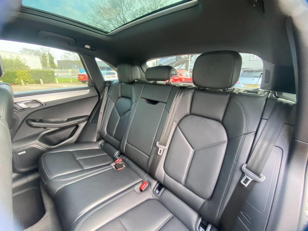 USED 2022 71 PORSCHE MACAN 2.9T V6 S SUV 5dr Petrol PDK 4WD Euro 6 (s/s) (380 ps) &pound;15k SPEC+PORSCHE FSH+PAN ROOF