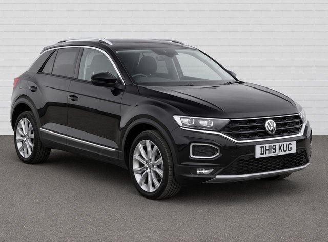 View our Volkswagen T-Roc 1.6 TDI SEL SUV 5dr Diesel Manual Euro 6 (s/s) (115 ps)