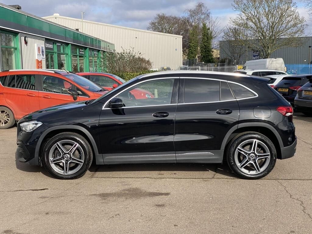 USED 2020 70 MERCEDES-BENZ GLA 1.3 GLA250e 15.6kWh Exclusive Edition SUV 5dr Petrol Plug-in Hybrid 8G-DCT Euro 6 (s/s) (218 ps) AMG&COMFORT&LIGHT&MIRROR PACKS