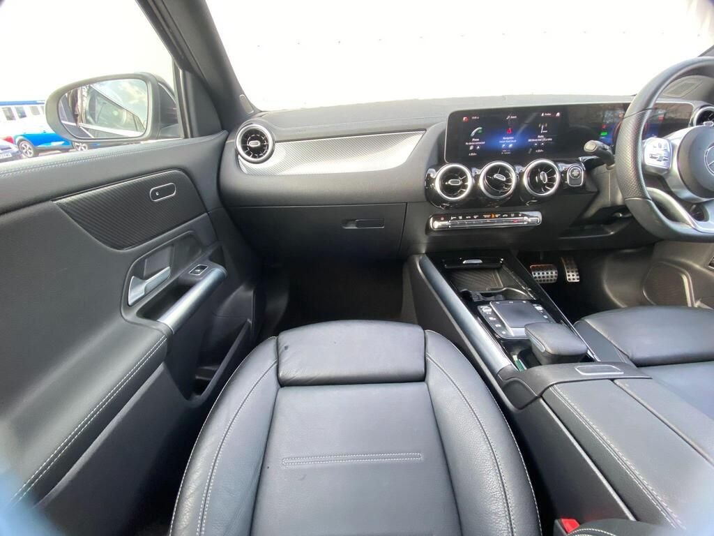 USED 2020 70 MERCEDES-BENZ GLA 1.3 GLA250e 15.6kWh Exclusive Edition SUV 5dr Petrol Plug-in Hybrid 8G-DCT Euro 6 (s/s) (218 ps) AMG&COMFORT&LIGHT&MIRROR PACKS