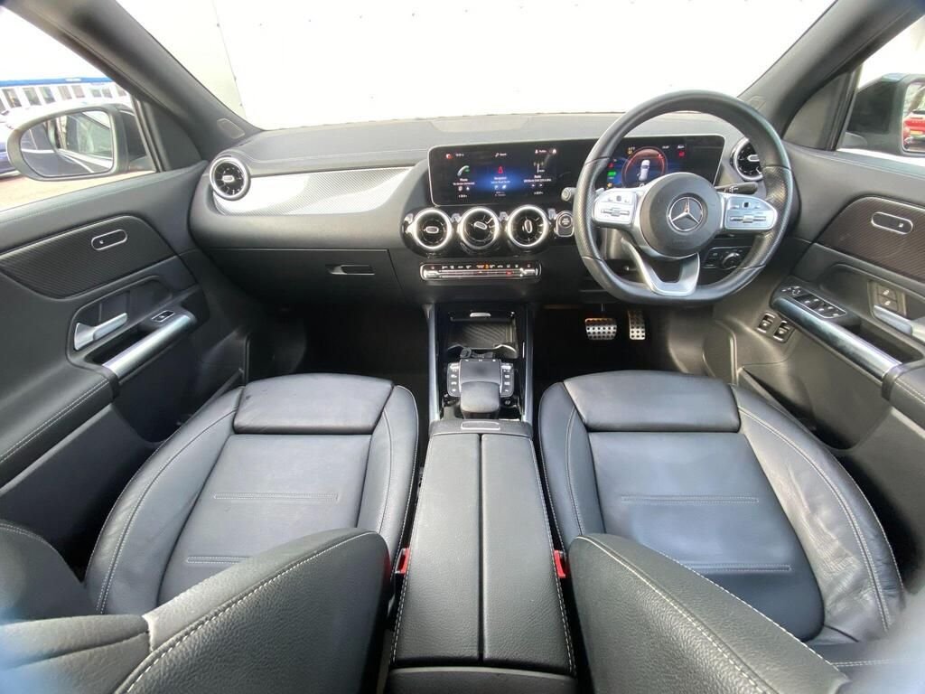 USED 2020 70 MERCEDES-BENZ GLA 1.3 GLA250e 15.6kWh Exclusive Edition SUV 5dr Petrol Plug-in Hybrid 8G-DCT Euro 6 (s/s) (218 ps) AMG&COMFORT&LIGHT&MIRROR PACKS