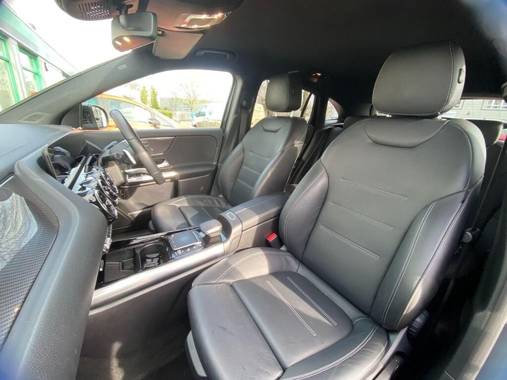 USED 2020 70 MERCEDES-BENZ GLA 1.3 GLA250e 15.6kWh Exclusive Edition SUV 5dr Petrol Plug-in Hybrid 8G-DCT Euro 6 (s/s) (218 ps) AMG&COMFORT&LIGHT&MIRROR PACKS