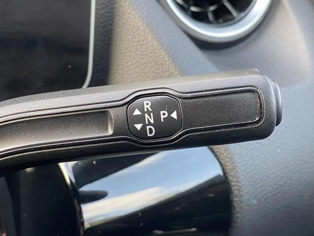 USED 2020 70 MERCEDES-BENZ GLA 1.3 GLA250e 15.6kWh Exclusive Edition SUV 5dr Petrol Plug-in Hybrid 8G-DCT Euro 6 (s/s) (218 ps) AMG&COMFORT&LIGHT&MIRROR PACKS