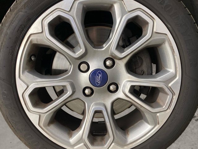 2018 FORD ECOSPORT - Photo 10