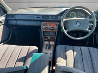 USED 1987 D MERCEDES-BENZ 300 3.0L 5d  AUTO  188 BHP ** 7 SEAT CONFIGURATION **