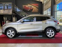 USED 2015 15 NISSAN QASHQAI 1.5 dCi n-tec+ SUV 5dr Diesel Manual 2WD Euro 5 (s/s) (110 ps) FRONT AND REAR PARKING SENORS, FIXED PAN ROOF WITH BUILT IN SUN BLIND, ROOF RACK, 360 BIRDS EYE VIEW CAMERAS, AUTO RAIN SENSING WIPERS, BLACK HONEYCOMB GRILLE, BLUETOOTH, LANE ASSIST.