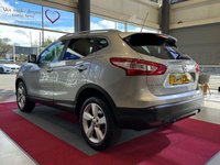 USED 2015 15 NISSAN QASHQAI 1.5 dCi n-tec+ SUV 5dr Diesel Manual 2WD Euro 5 (s/s) (110 ps) FRONT AND REAR PARKING SENORS, FIXED PAN ROOF WITH BUILT IN SUN BLIND, ROOF RACK, 360 BIRDS EYE VIEW CAMERAS, AUTO RAIN SENSING WIPERS, BLACK HONEYCOMB GRILLE, BLUETOOTH, LANE ASSIST.