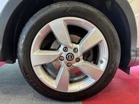 USED 2015 15 NISSAN QASHQAI 1.5 dCi n-tec+ SUV 5dr Diesel Manual 2WD Euro 5 (s/s) (110 ps) FRONT AND REAR PARKING SENORS, FIXED PAN ROOF WITH BUILT IN SUN BLIND, ROOF RACK, 360 BIRDS EYE VIEW CAMERAS, AUTO RAIN SENSING WIPERS, BLACK HONEYCOMB GRILLE, BLUETOOTH, LANE ASSIST.