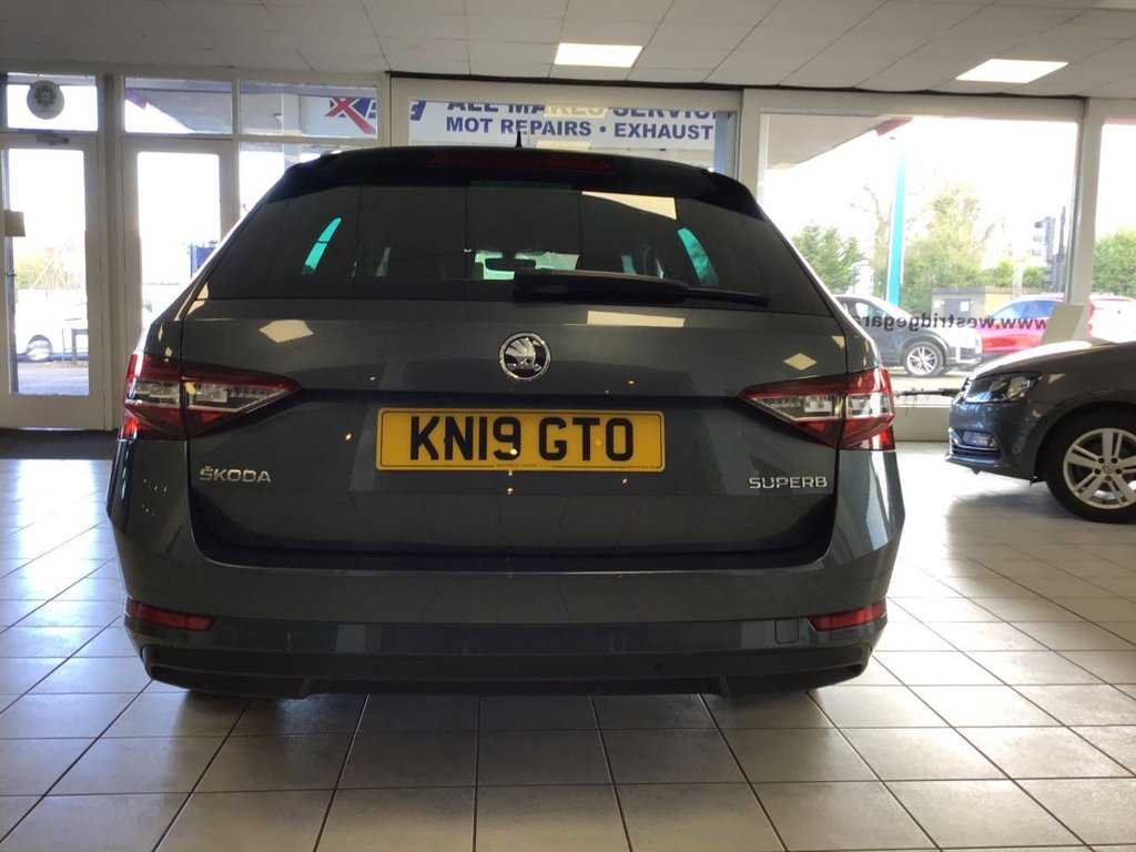 USED 2019 19 SKODA SUPERB 2.0 TDI SE L Executive Estate 5dr Diesel DSG Euro 6 (s/s) (190 ps) 