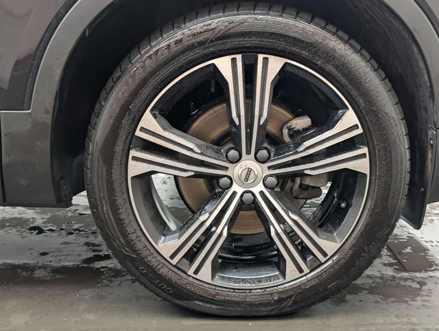 USED 2021 71 VOLVO XC40 2.0 XC40 Inscription Pro B4 MHEV Auto 5dr CLICK & COLLECT/ HOME DELIVERY