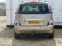 USED 2012 12 CITROEN C3 PICASSO 1.6 HDi Exclusive MPV 5dr Diesel Manual Euro 5 (90 ps) www.suffolkcarcentre.co.uk - Located at Lowestoft
