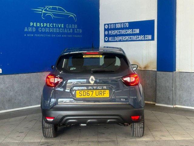 2017 RENAULT CAPTUR - Photo 4