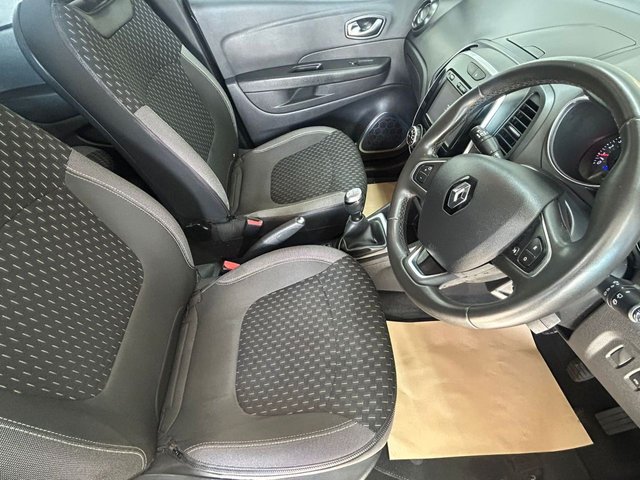 2017 RENAULT CAPTUR - Photo 9