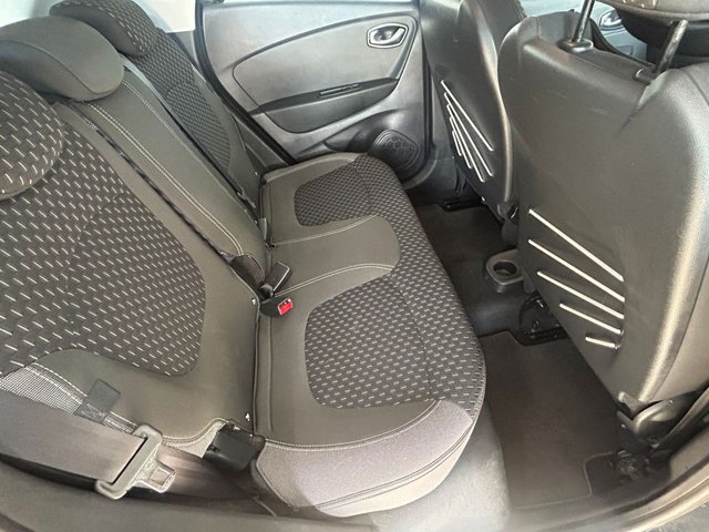 2017 RENAULT CAPTUR - Photo 10