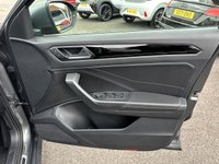 USED 2023 72 VOLKSWAGEN T-ROC 1.5 TSI R-Line SUV 5dr Petrol DSG Euro 6 (s/s) (150 ps) ** RAC BUYSURE INSPECTED **