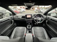 USED 2023 72 VOLKSWAGEN T-ROC 1.5 TSI R-Line SUV 5dr Petrol DSG Euro 6 (s/s) (150 ps) ** RAC BUYSURE INSPECTED **