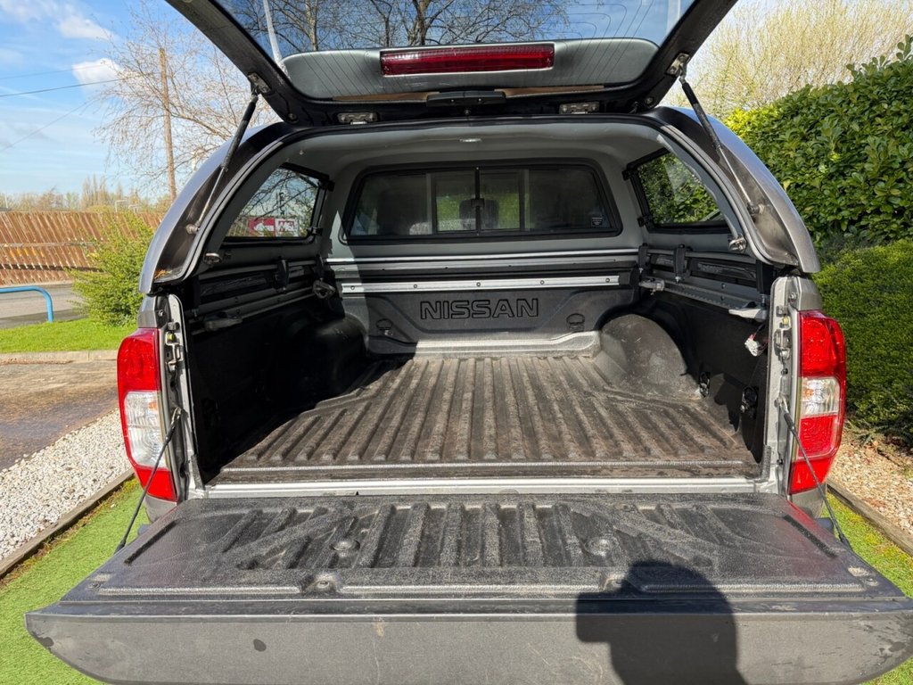 USED 2021 21 NISSAN NAVARA 2.3 dCi Tekna Pickup Double Cab 4dr Diesel Auto 4WD Euro 6 (190 ps) 1 OWNER, FNSH, 360 CAM, LEATHER