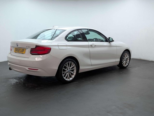 USED 2018 68 BMW 2 SERIES 1.5 218i SE 2dr CLICK & COLLECT/ HOME DELIVERY