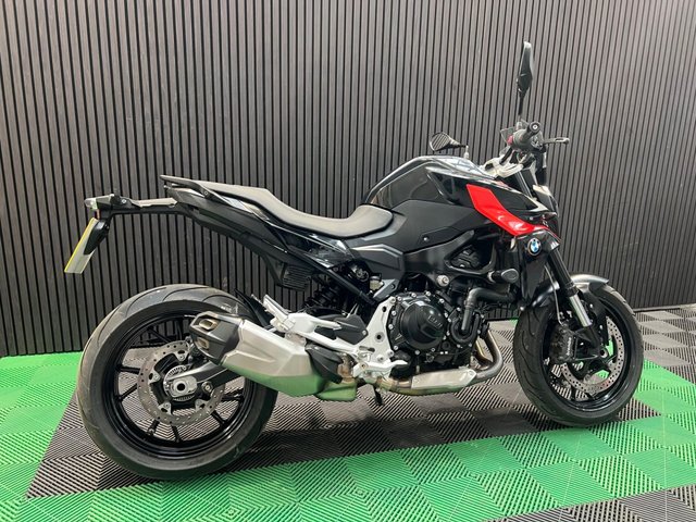 View our BMW F 900 R