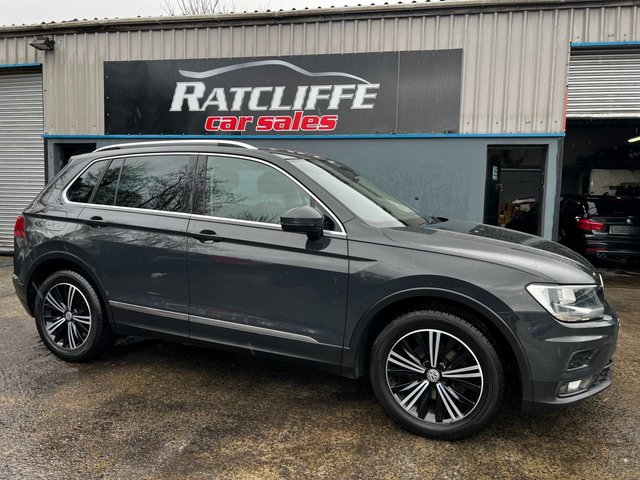 2017 VOLKSWAGEN TIGUAN - Photo 3