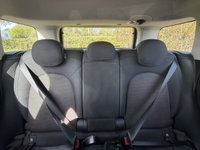 USED 2020 70 MINI COUNTRYMAN 1.5 Cooper Classic SUV 5dr Petrol Steptronic Euro 6 (s/s) (136 ps) 16" ALLOYS, REVERSE SENSORS