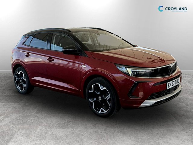 View our Vauxhall Grandland range