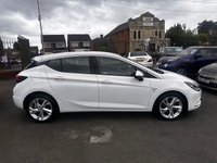USED 2017 17 VAUXHALL ASTRA 1.4i SRi Hatchback 5dr Petrol Manual Euro 6 (100 ps) ONLY 28,000 MILES-8 SERVICES-DAB-APPLE/ANDROID CAR PLAY-ALLOYS
