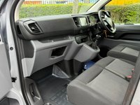 USED 2022 22 VAUXHALL VIVARO 1.5 Turbo D 2900 Sportive Panel Van L2 H1 Euro 6 (s/s) (100 ps) Direct from lease Company Full Service History