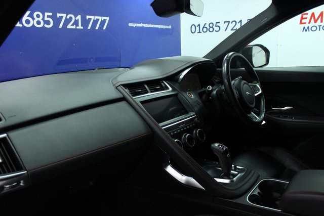 2020 JAGUAR E-PACE - Photo 10