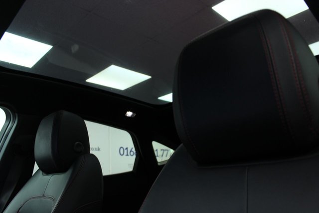 2020 JAGUAR E-PACE - Photo 9