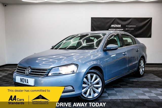 2013 VOLKSWAGEN PASSAT 2.0 TDI BLUEMOTION TECH HIGHLINE SALOON 4DR DIESEL MANUAL EURO 5 S... photo