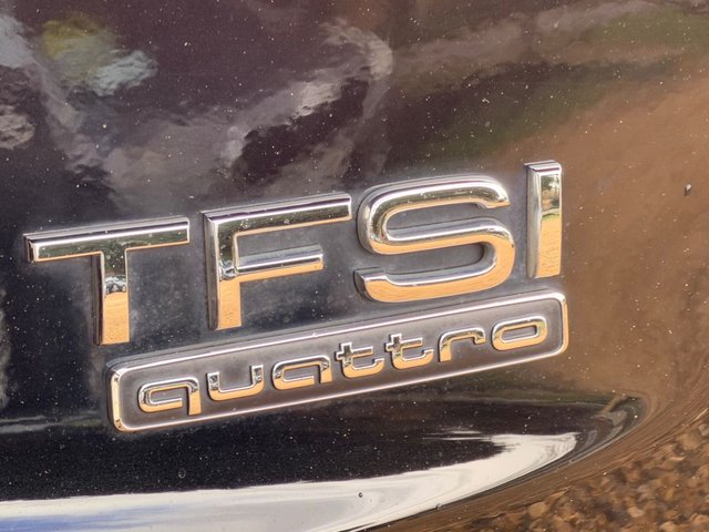 2017 AUDI Q3 - Photo 10