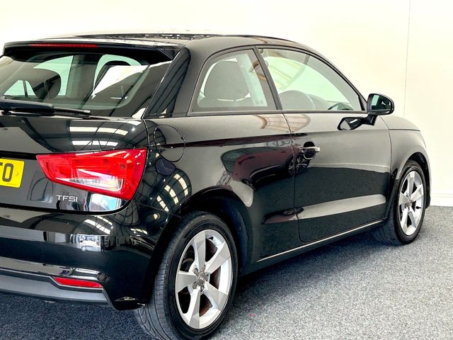 2015 AUDI A1 - Photo 10