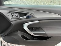 USED 2015 65 VAUXHALL INSIGNIA 2.0 CDTi ecoFLEX SRi Nav Sports Tourer 5dr Diesel Manual Euro 6 (s/s) (170 ps) 