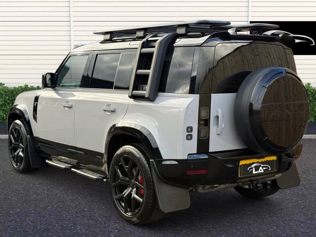 View our LAND ROVER DEFENDER 110
