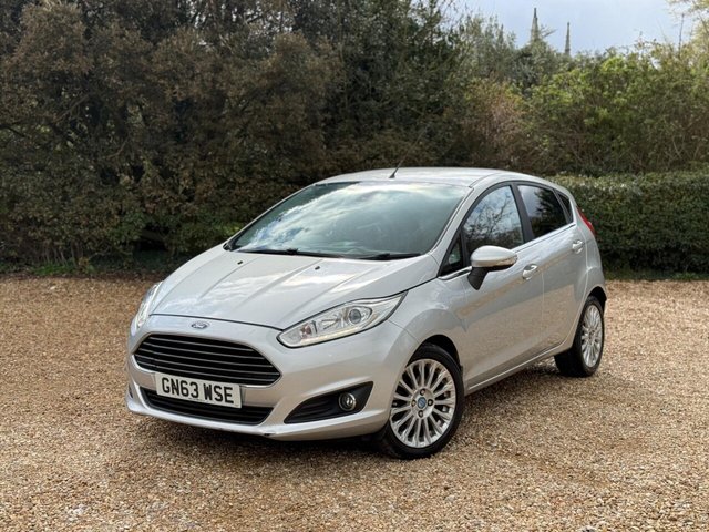 2013 FORD FIESTA - Photo 9