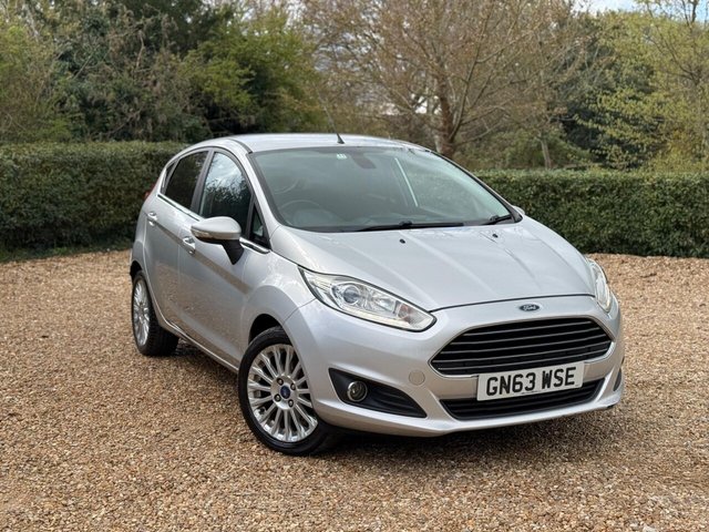 2013 FORD FIESTA - Photo 5