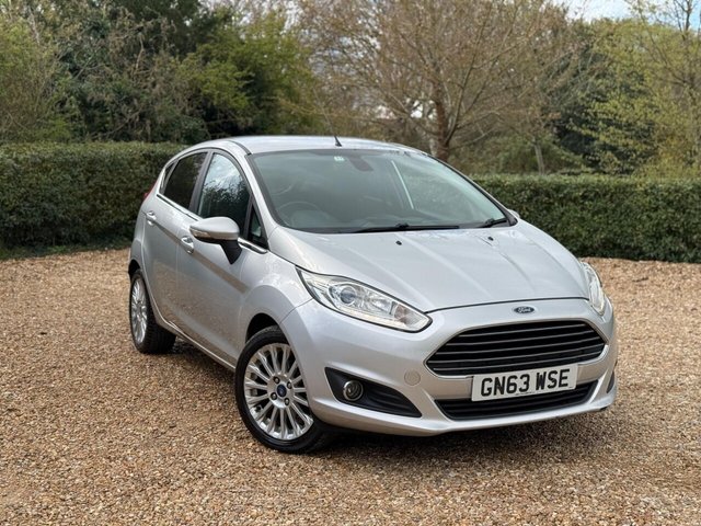 2013 FORD FIESTA - Photo 6