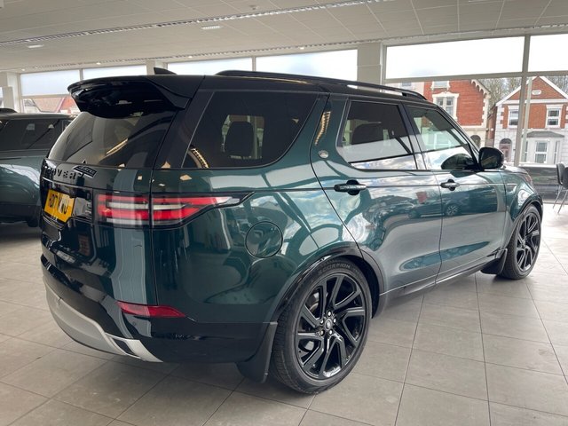 View our LAND ROVER DISCOVERY