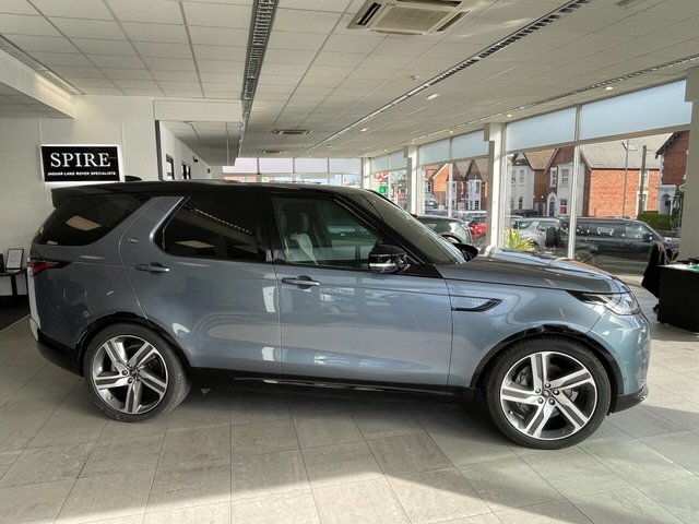 View our LAND ROVER DISCOVERY