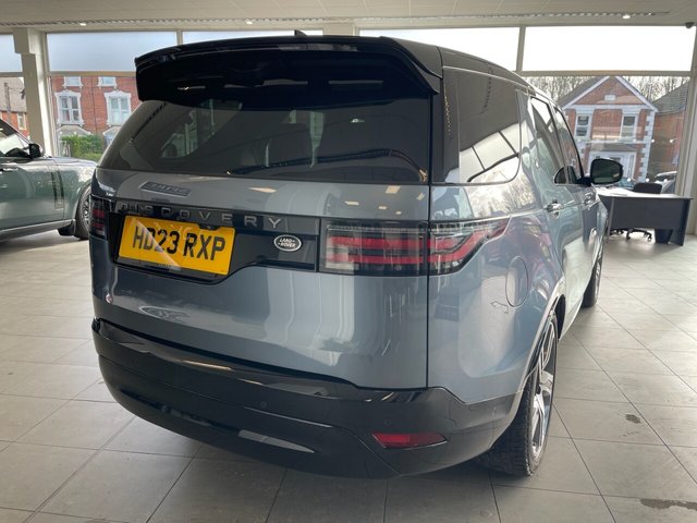 View our LAND ROVER DISCOVERY
